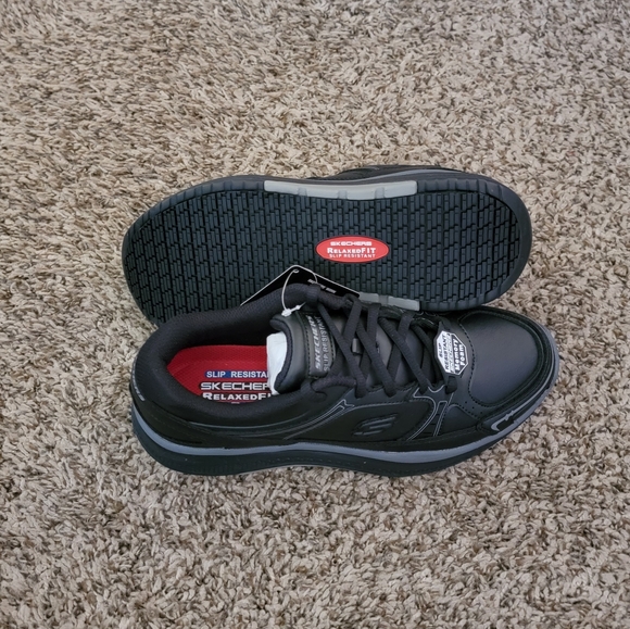 Skechers - Picture 3 of 6